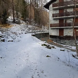 Confortevole Per Una Spensierata Vacanza Appartamento Chiesa in Valmalenco